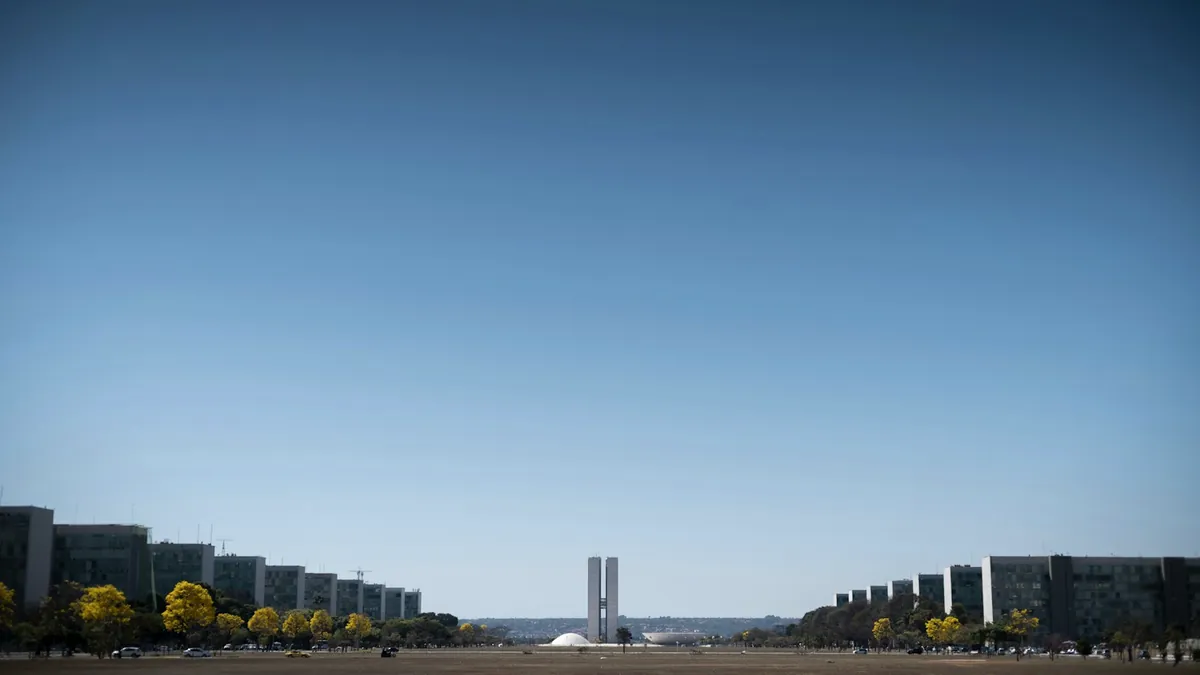 Concurso TCE-GO 2026: inscrições abertas até 06/11 para Técnico